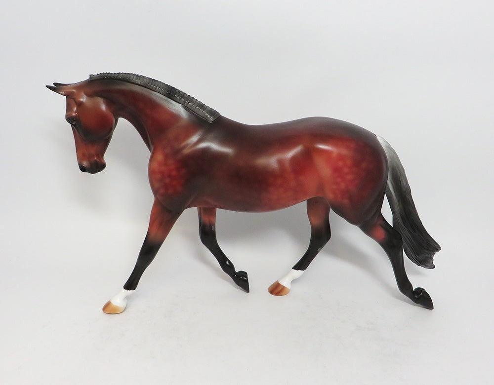 BECAUSE IM GOOD-LE-7 DAPPLE SILVER BAY PALOUSE MODEL HORSE EQUINE AFFAIRE 2018