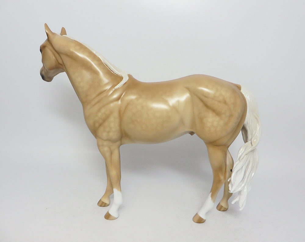 MAKE IT A DOUBLE-PALE STAR DAPPLE PALOMINO ISH MODEL HORSE BY SHERYL LEISURE 8/1/17
