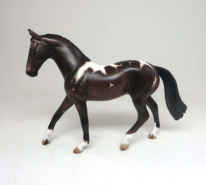 TINY DANCER - OOAK BAY ETCHED PAINT WARMBLOOD CHIPS MODEL HORSE BY SHERYL LEISURE - 3/17