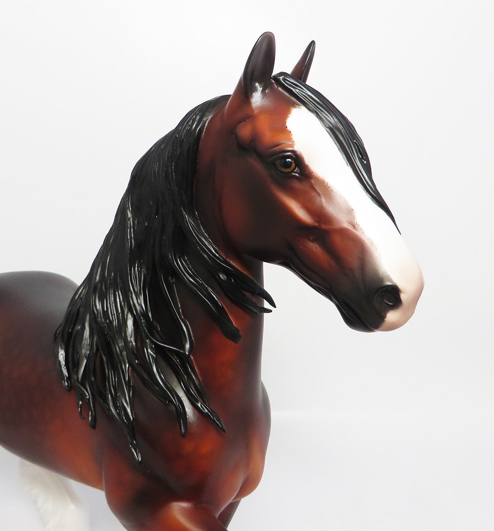 MERLOT-OOAK DARK DAPPLE BAY TROTTING DRAFTER CM MANE AND LONG TAIL BY SHERYL LEISURE 7/31/17