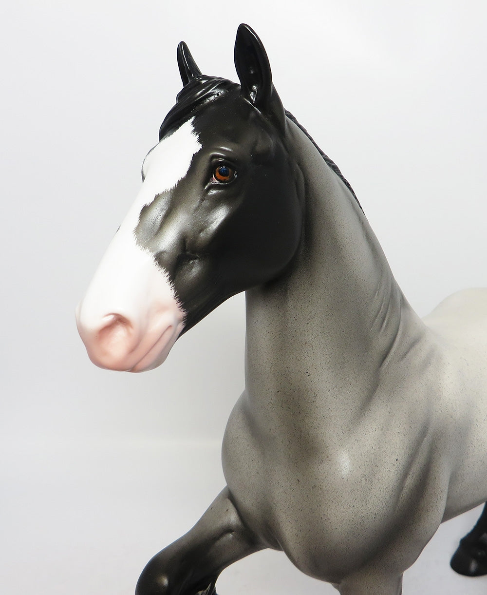 SUMMERFIELD-OOAK BLUE ROAN TROTTING DRAFTER MODEL HORSE 12-12-17