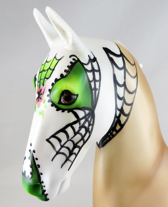 THE GREEN GOBLIN-OOAK PALOMINO SUGAR SKULL SADDLEBRED BY DAWN QUICK 9/16