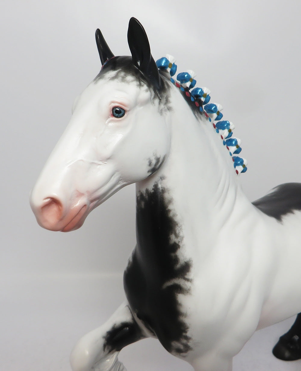 AIRMAN-OOAK SABINO TROTTING DRAFTER MODEL HORSE 8/1/17