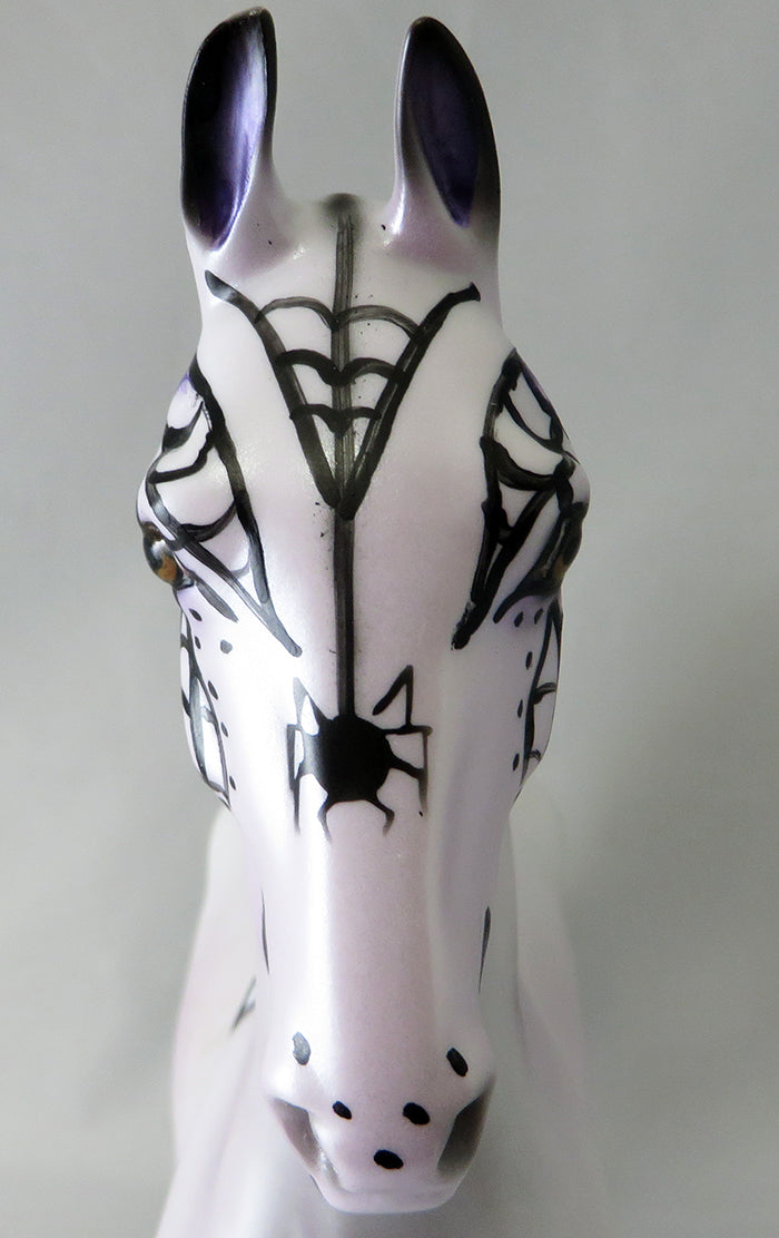 HEZAJOKER-OOAK DAPPLED LAVENDER GREY SADDLEBRED SUGAR SKULL 9/16