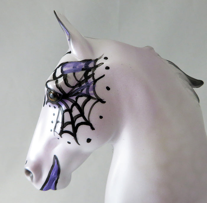 HEZAJOKER-OOAK DAPPLED LAVENDER GREY SADDLEBRED SUGAR SKULL 9/16