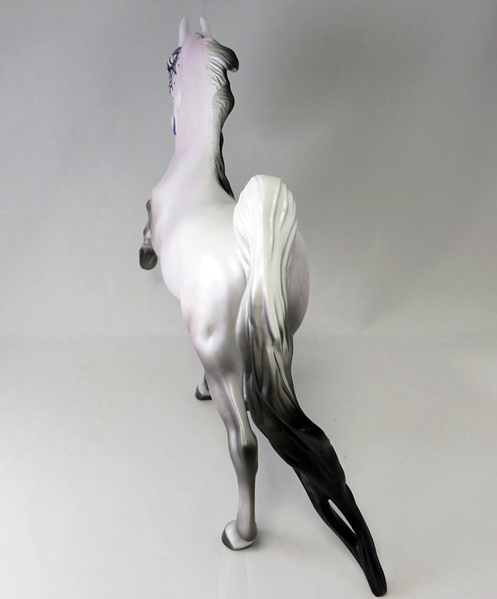 HEZAJOKER-OOAK DAPPLED LAVENDER GREY SADDLEBRED SUGAR SKULL 9/16