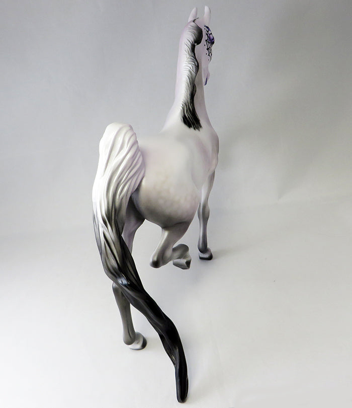 HEZAJOKER-OOAK DAPPLED LAVENDER GREY SADDLEBRED SUGAR SKULL 9/16