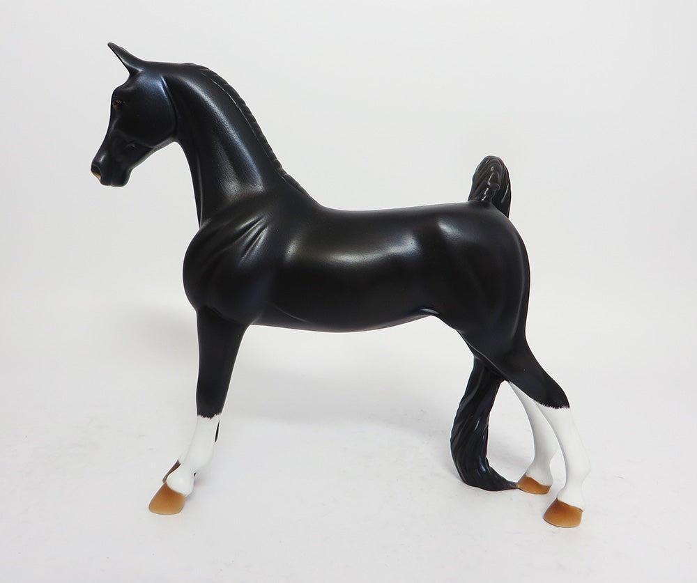 SPY RUN-OOAK BLUE BLACK ETCHED PEBBLES SADDLEBRED 12-12-17