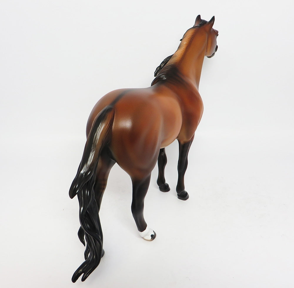 MATAEO-LE-4 DUN SPANISH MUSTANG MODEL HORSE 8/2/17