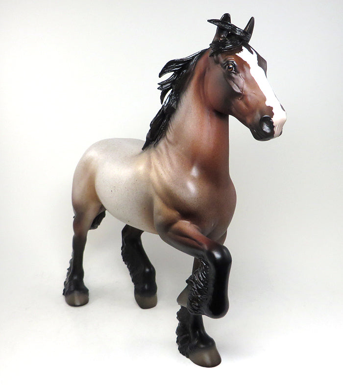 BARBARIAN - OOAK BAY ROAN TROTTING DRAFTER MODEL HORSE - 3/17