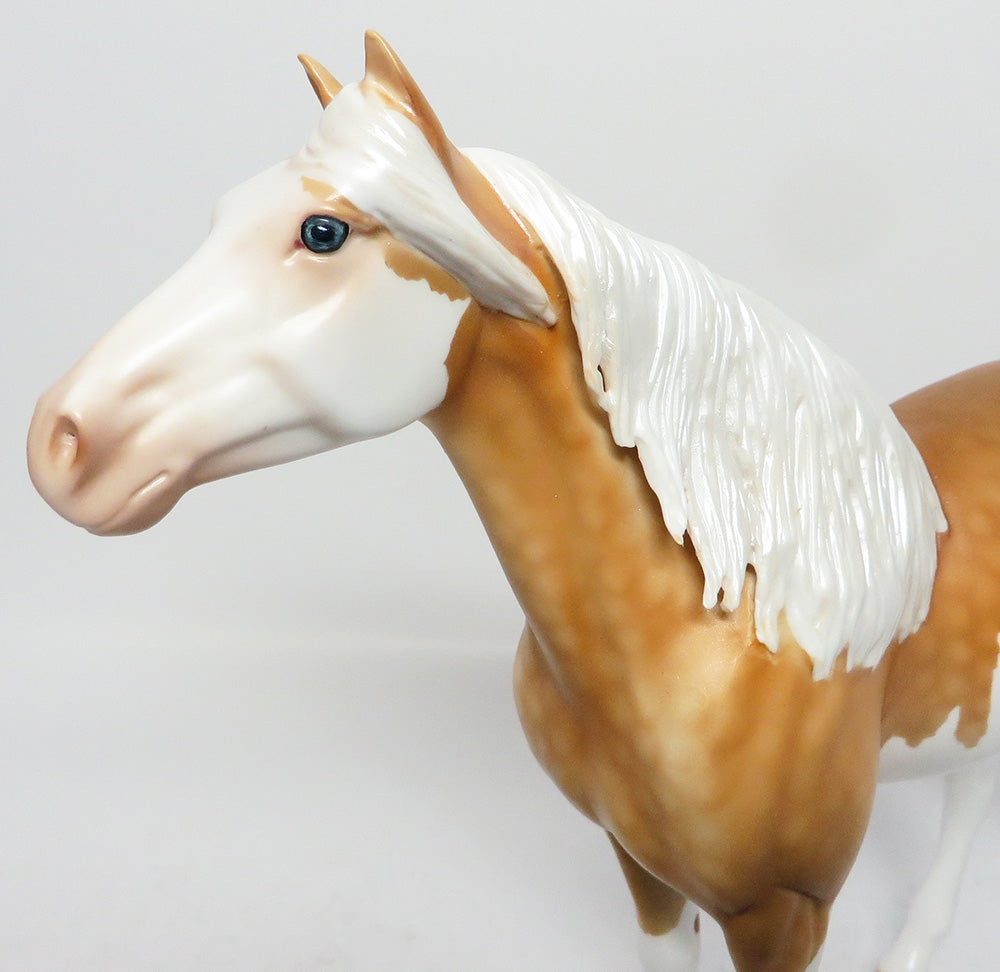 GOLDEN HAMMER-OOAK DAPPLE PALOMINO SPANISH MUSTANG MODEL HORSE 8/2/17