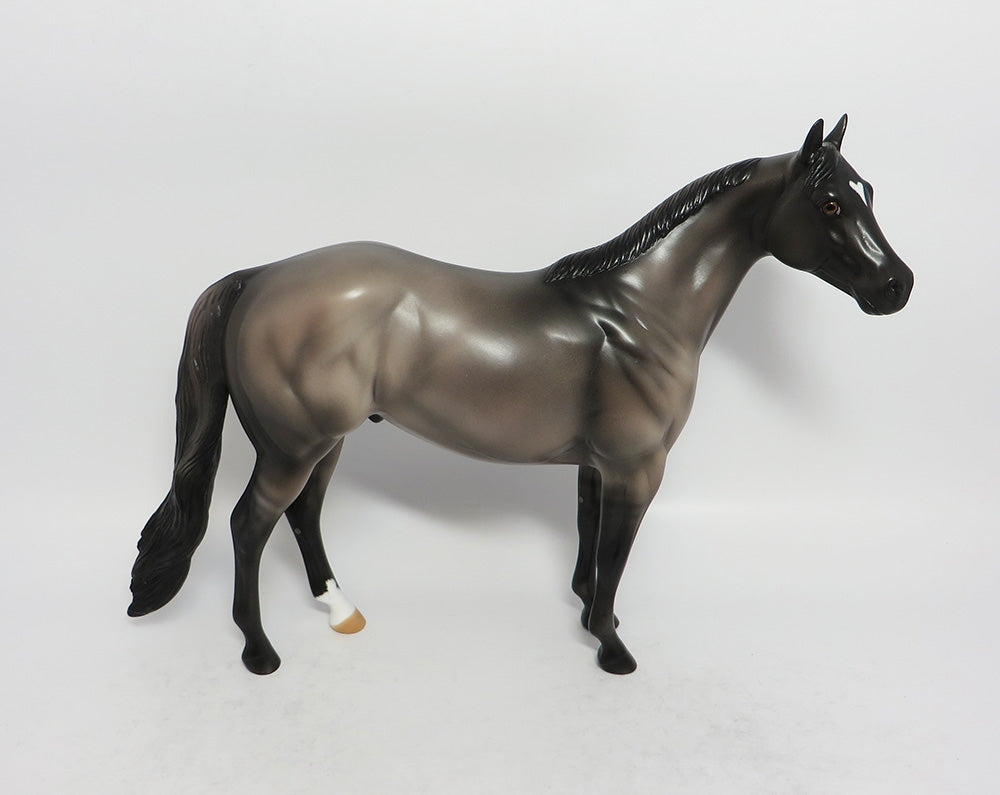 LOVER BOI - OOAK GRULLA ISH MODEL HORSE MW2018