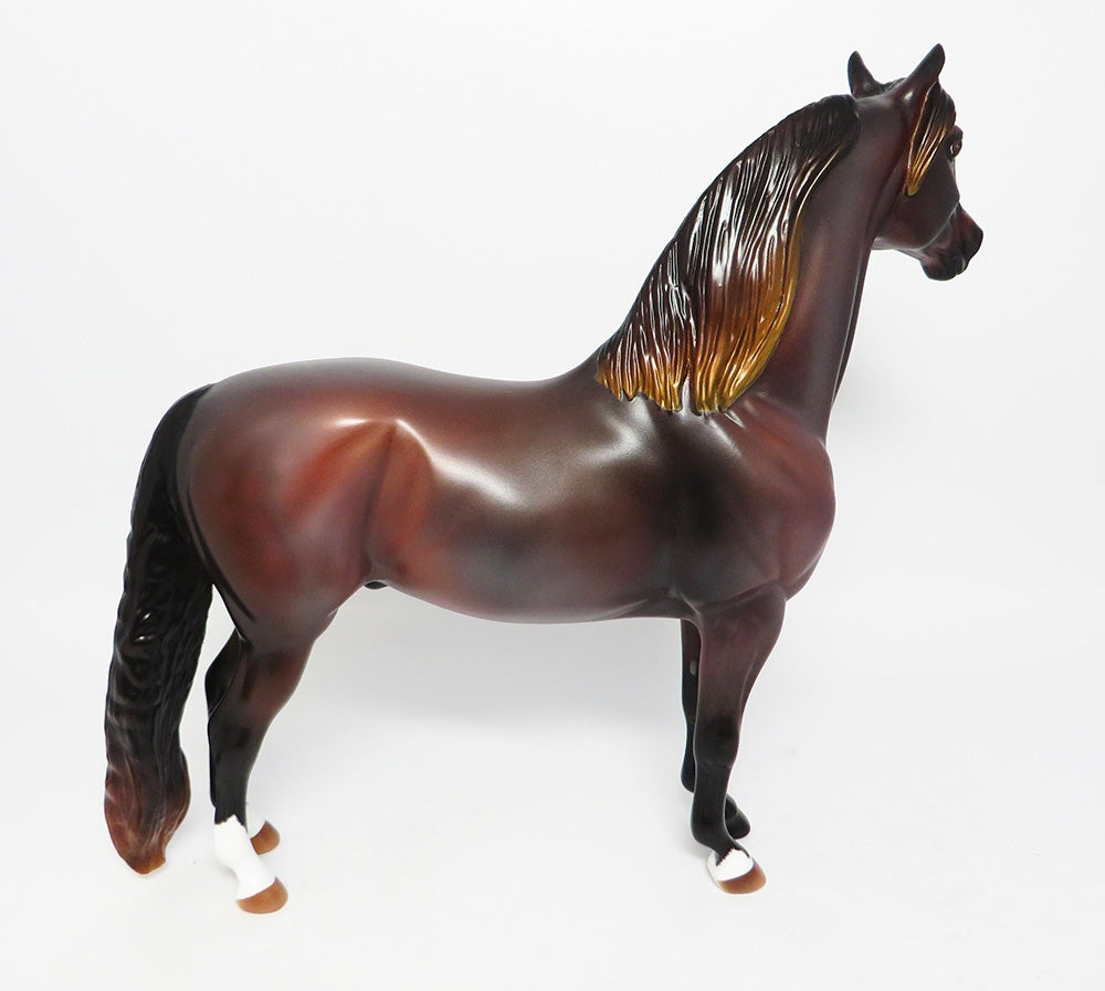 FIVE POINTS-OOAK ROSE BAY MORGAN MODEL HORSE 12-12-17
