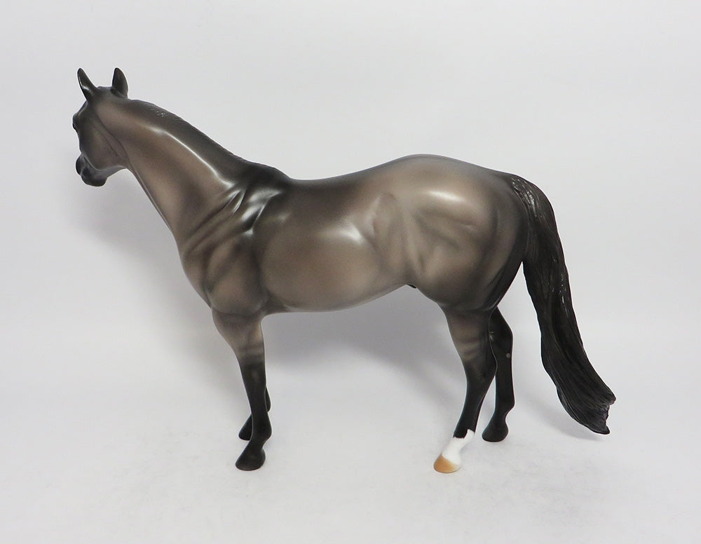 LOVER BOI - OOAK GRULLA ISH MODEL HORSE MW2018
