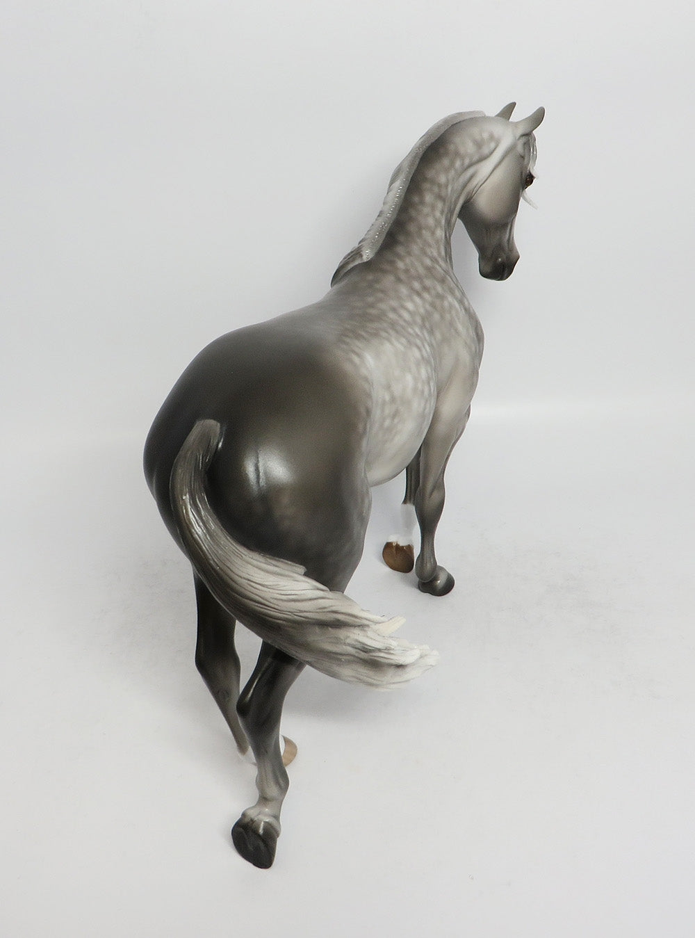 BLUE TRAIN-OOAK STAR DAPPLE THOROUGHBRED MODEL HORSE BY SHERYL LEISURE 3/12/18