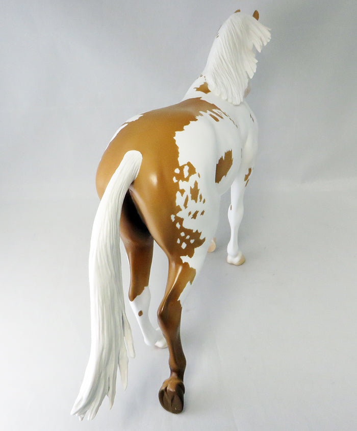 SHADES OF GOLD-OOAK PALOMINO AND WHITE THOROUGHBRED MODEL HORSE 9/22