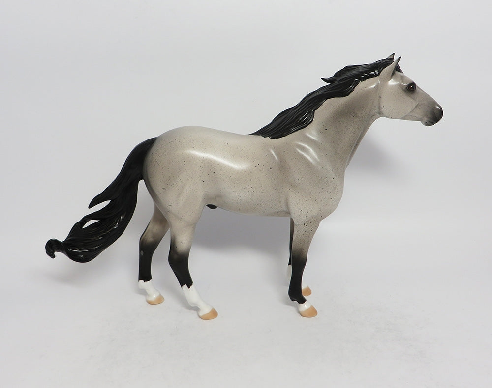 SUMMER TIME BLUES - OOAK BLUE ROAN MUSTANG MODEL HORSE MW2018