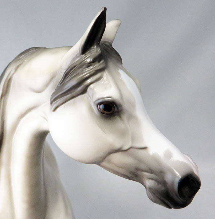 BEDOUIN KNIGHTS~OOAK DAPPLE GREY PAINT ARABIAN MODEL HORSE BY SHERYL LEISURE 9/23