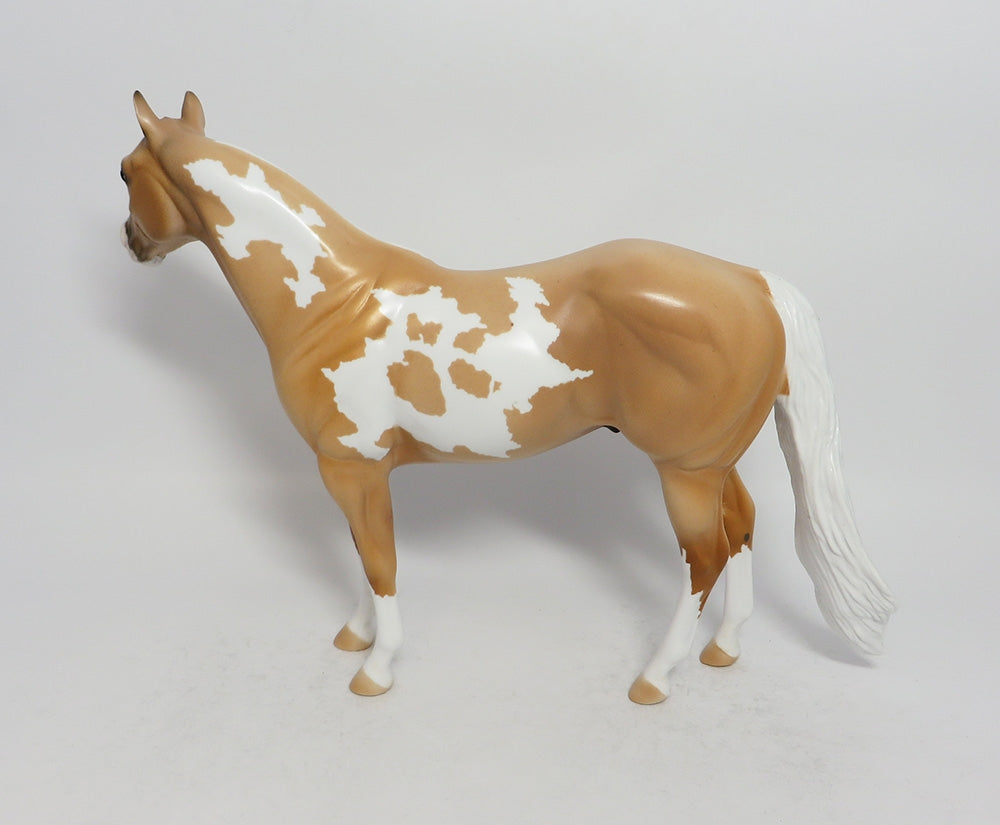 LET ME BE YOUR HERO-OOAK PALOMINO PINTO MODEL HORSE 3/16/18
