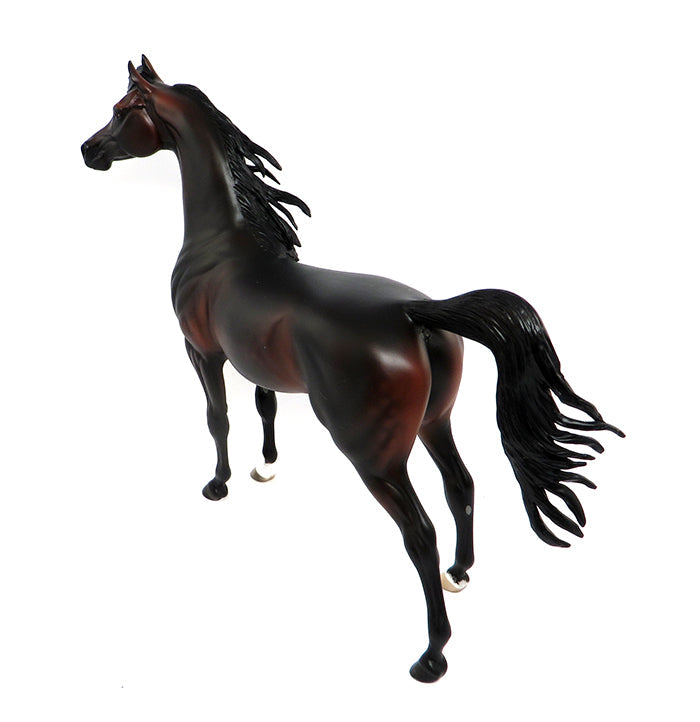 MOBERG-DAPPLE BAY ARABIAN MODEL HORSE 2/27