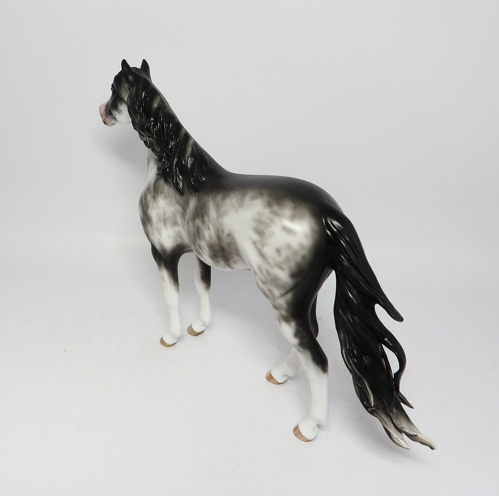 FARSEER-OOAK BLACK SABINO SPANISH MUSTANG MODEL HORSE BY SHERYL LEISURE 08/11/17