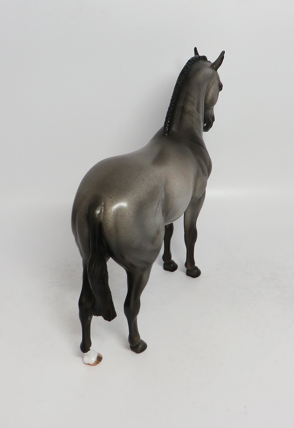FLEUR DE LIS - LE6 BLUE ROAN ANDALUSIAN MODEL HORSE MW2018