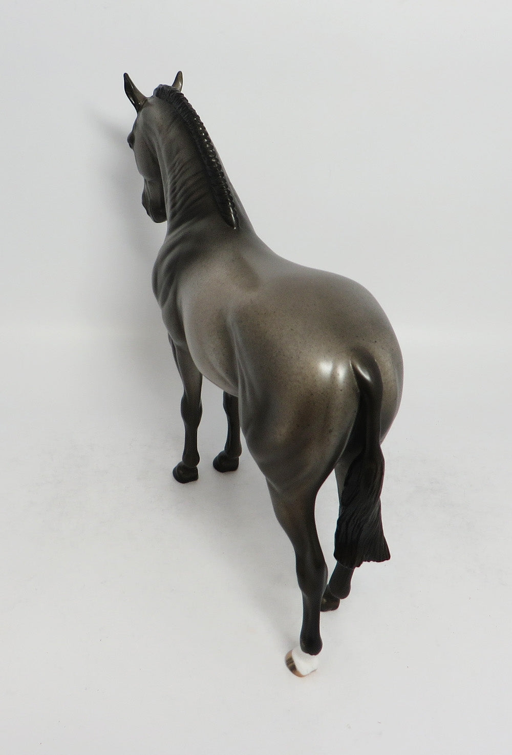 FLEUR DE LIS - LE6 BLUE ROAN ANDALUSIAN MODEL HORSE MW2018