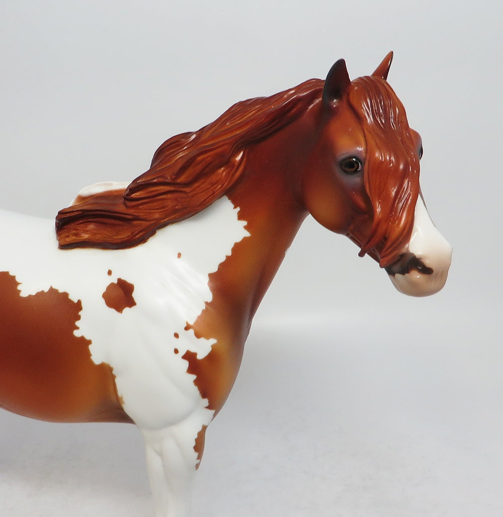 SIREWA - OOAK CHESTNUT PINTO ISH MODEL HORSE SHCF2018