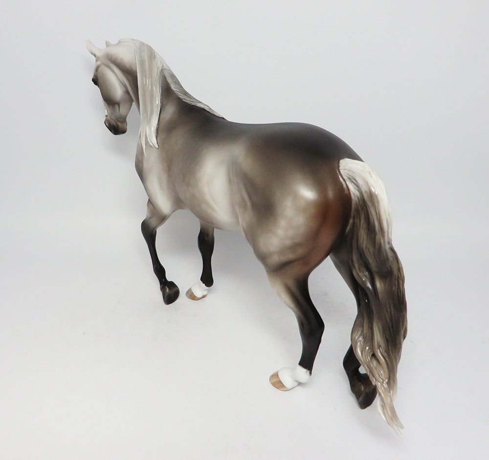 PEACE TALK-OOAK BAY GOING GREY STAR DAPPLE THOROUGHBRED MODEL HORSE BY SHERYL LEISURE 08/11/17