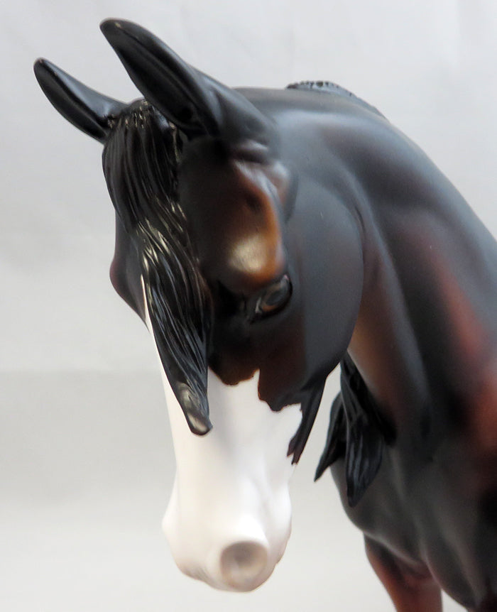 STROLLIN BY-OOAK SILVER BAY PAINT THOROUGHBRED MODEL HORSE 9/26