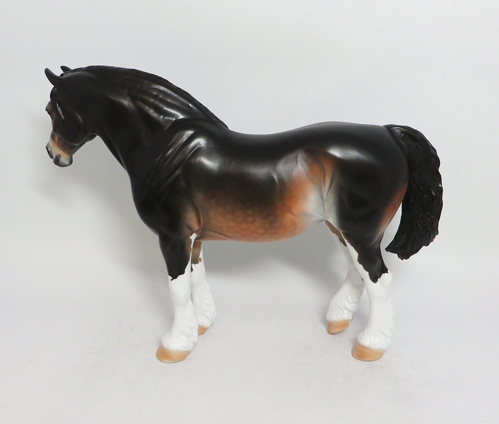 THUNDER THIGHS~OOAK DAPPLE BAY HEAVY DRAFT MARE MODEL HORSE BY DAWN QUICK 3/22/18