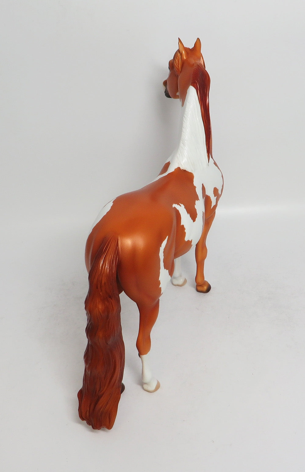TWIX - LE5 CHESTNUT PINTO MORGAN MODEL HORSE MW2018