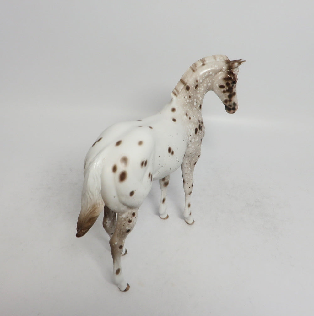 COLBERT-OOAK LEOPARD WEANLING BY SHERYL LEISURE 3/23/18