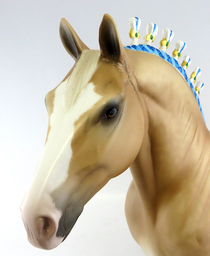 SPUN GOLD-OOAK DAPPLED PALOMINO STANDING DRAFTER BY SHERYL LEISURE 9/28