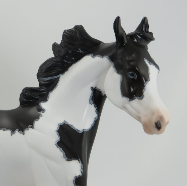 GARRETT - OOAK Black Frame Overo Pinto Yearling Model Horse with Mapping - 5/15