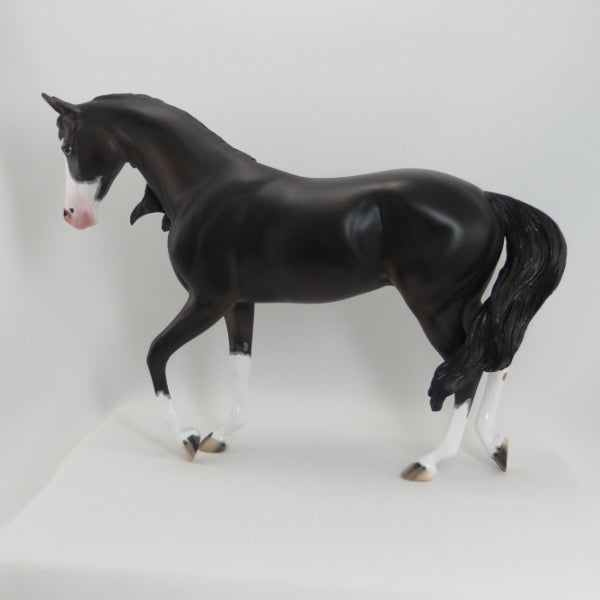 ACHIRD - OOAK Dark Chestnut Thoroughbred with Mapping - 5/15