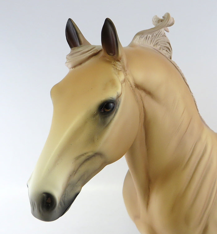 HIGHBOY-OOAK CUSTOMIZED PALOMINO STANDING DRAFTER BY ALLEN KATT 9/29