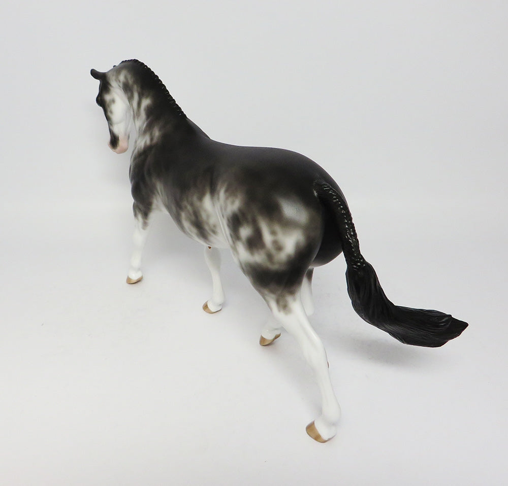 MIDNIGHT-OOAK BLACK SABINO PONY MODEL HORSE BY SHERYL LEISURE 8/2/17