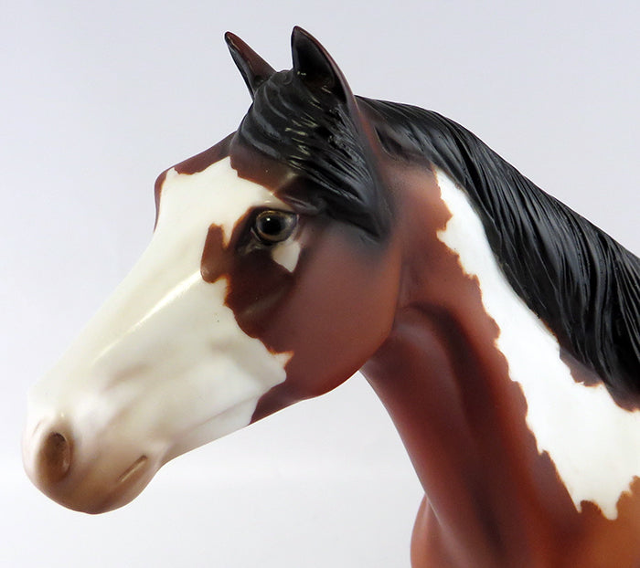 STOKER-OOAK DAPPLE BAY MUSTANG MODEL HORSE 4/14
