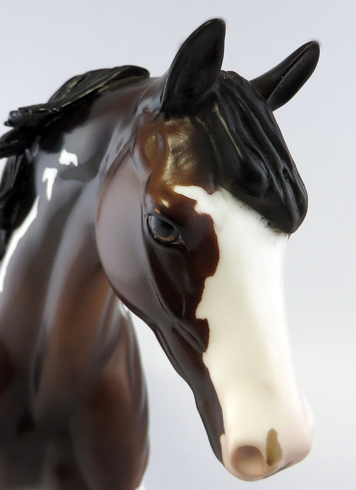 LIGHTFEET-OOAK TOBIANO BAY Paint Pony EQ 2016