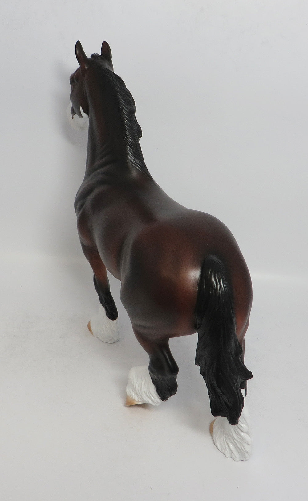 NORTH WIND - LE7 BAY PINTO TROTTING DRAFT MODEL HORSE SHCF2018