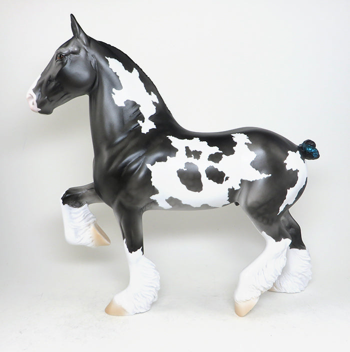 CABOOSE-DARK DAPPLE GREY PAINT TROTTING DRAFTER MODEL HORSE 3/31