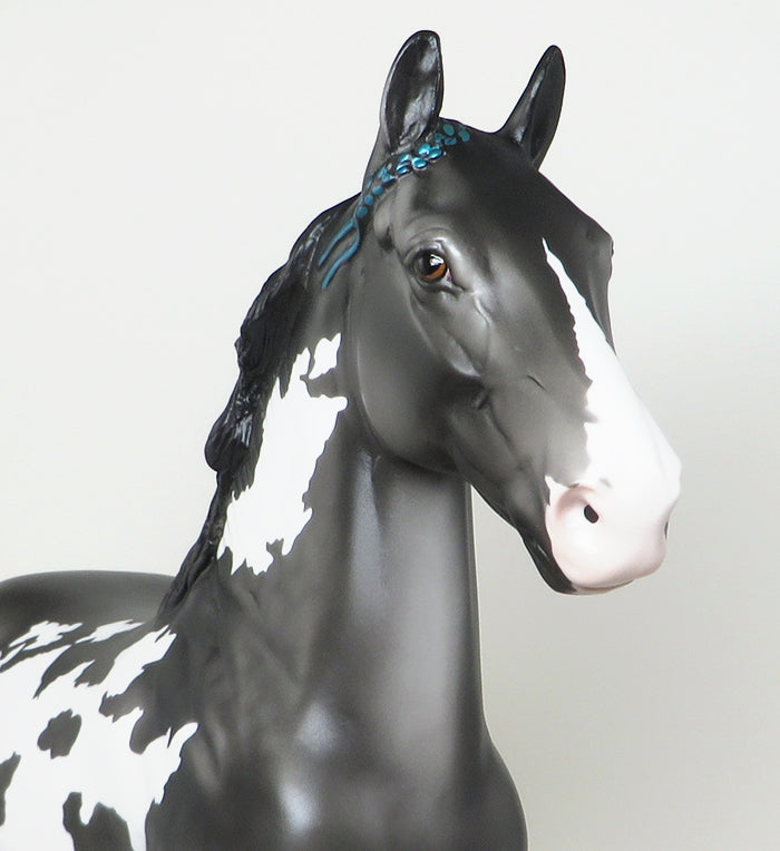 CABOOSE-DARK DAPPLE GREY PAINT TROTTING DRAFTER MODEL HORSE 3/31