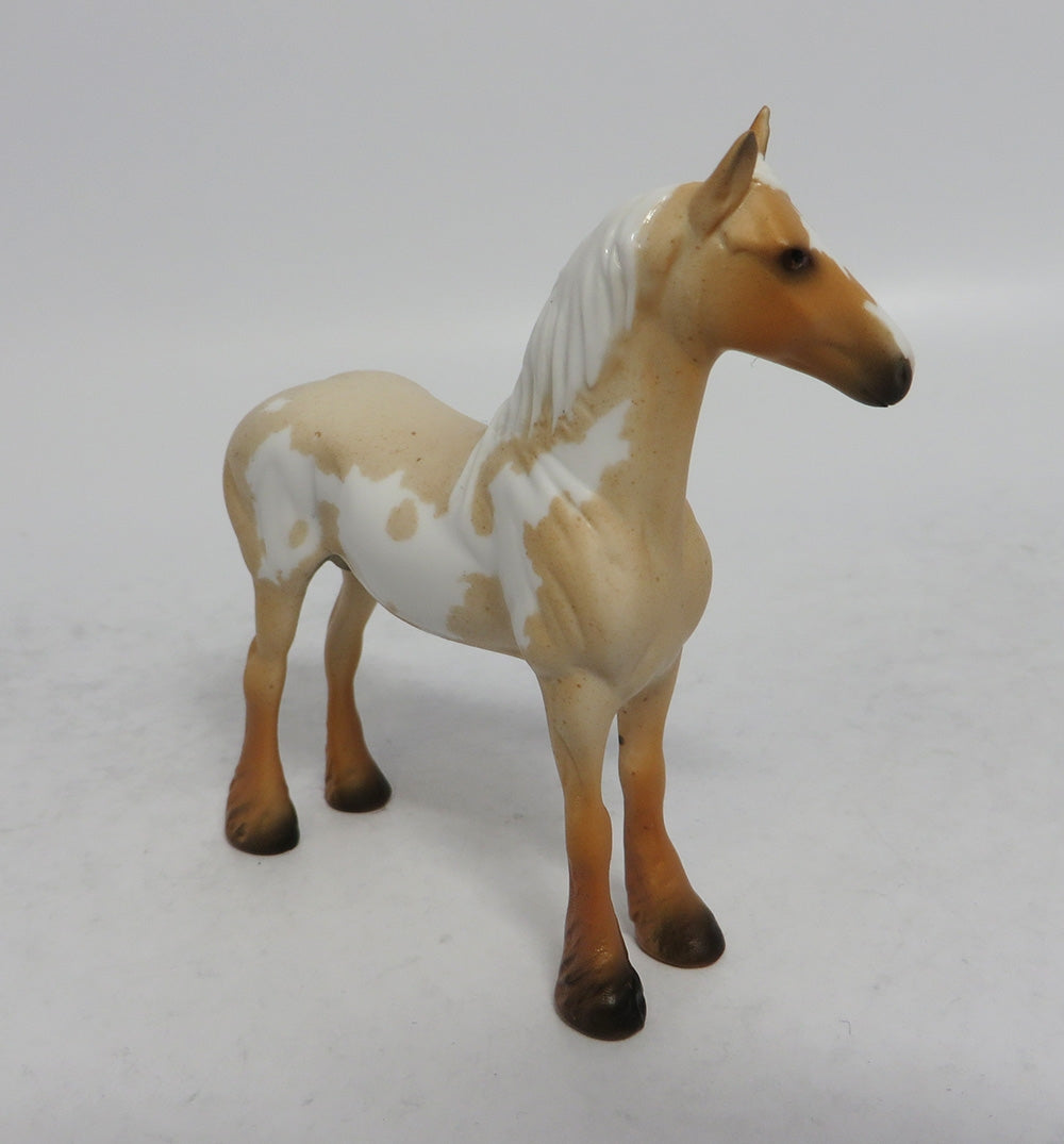 DIZZY - OOAK PALOMINO ROAN PINTO DRAFT CHIP EA2018