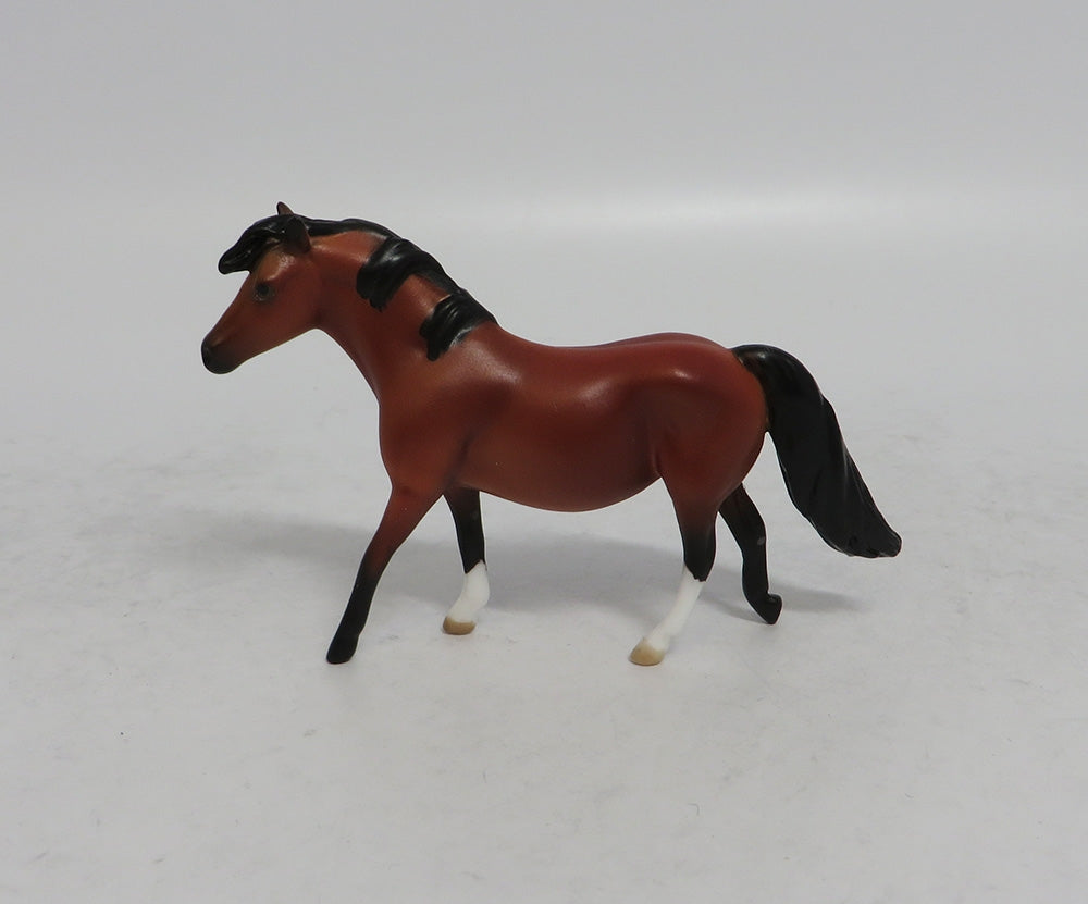 PEANUT - OOAK BAY PONY CHIP EA2018