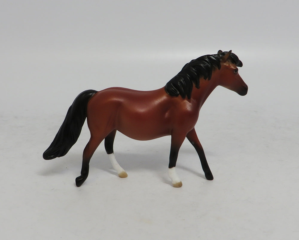 PEANUT - OOAK BAY PONY CHIP EA2018