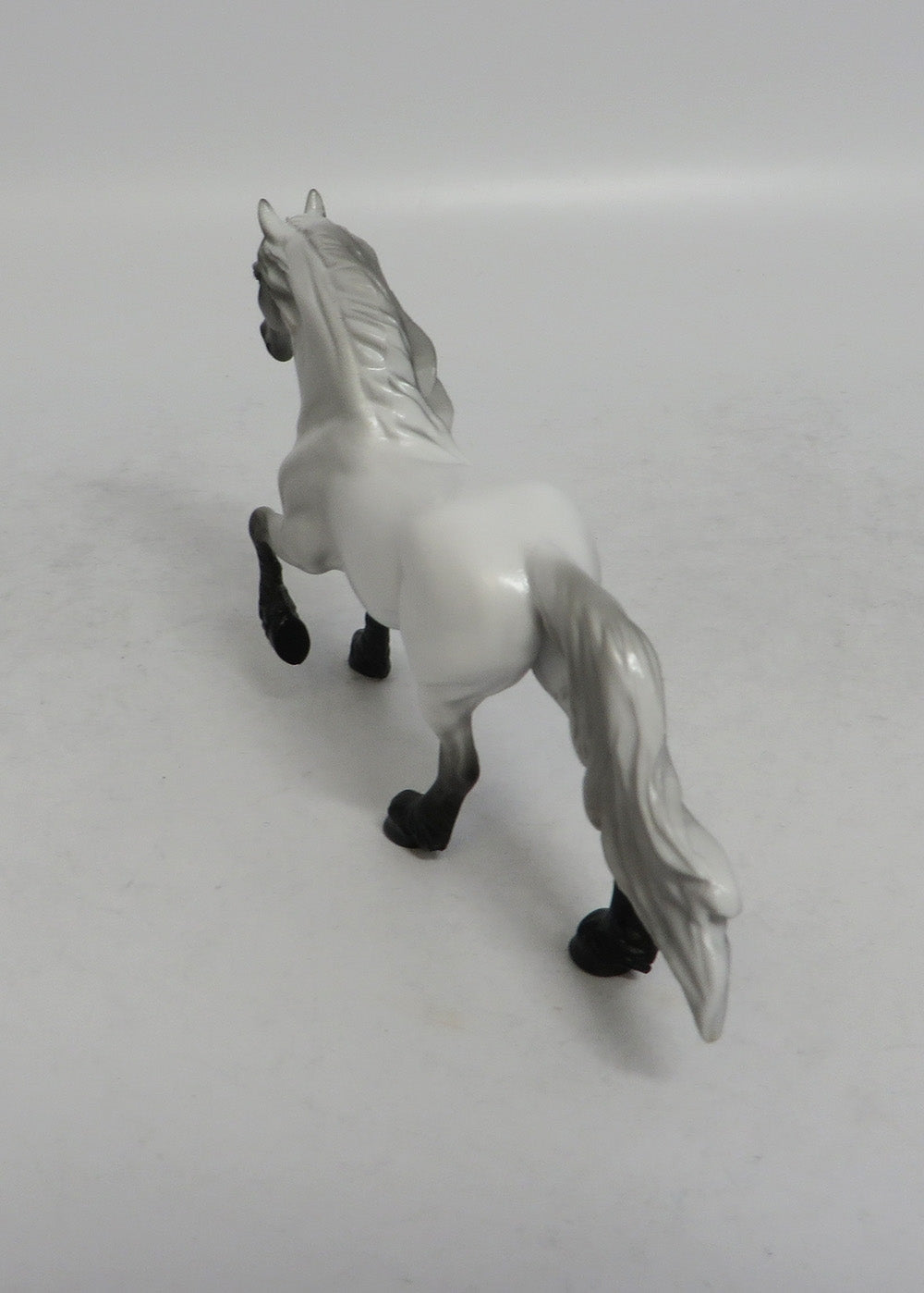 NORDIC - OOAK GREY FRESIAN CHIP EA2018