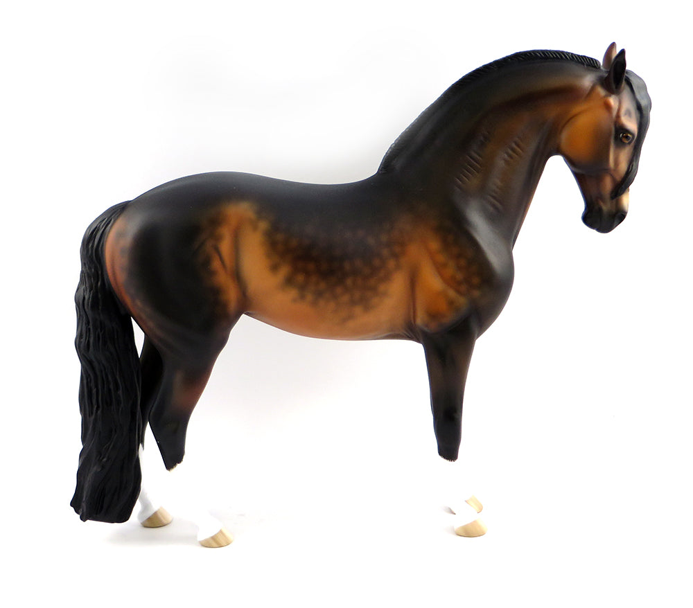 ANNICE~OOAK DAPPLE BAY ROACHED MANE ANDALUSIAN MODEL HORSE BY SHERYL LEISURE 3/3