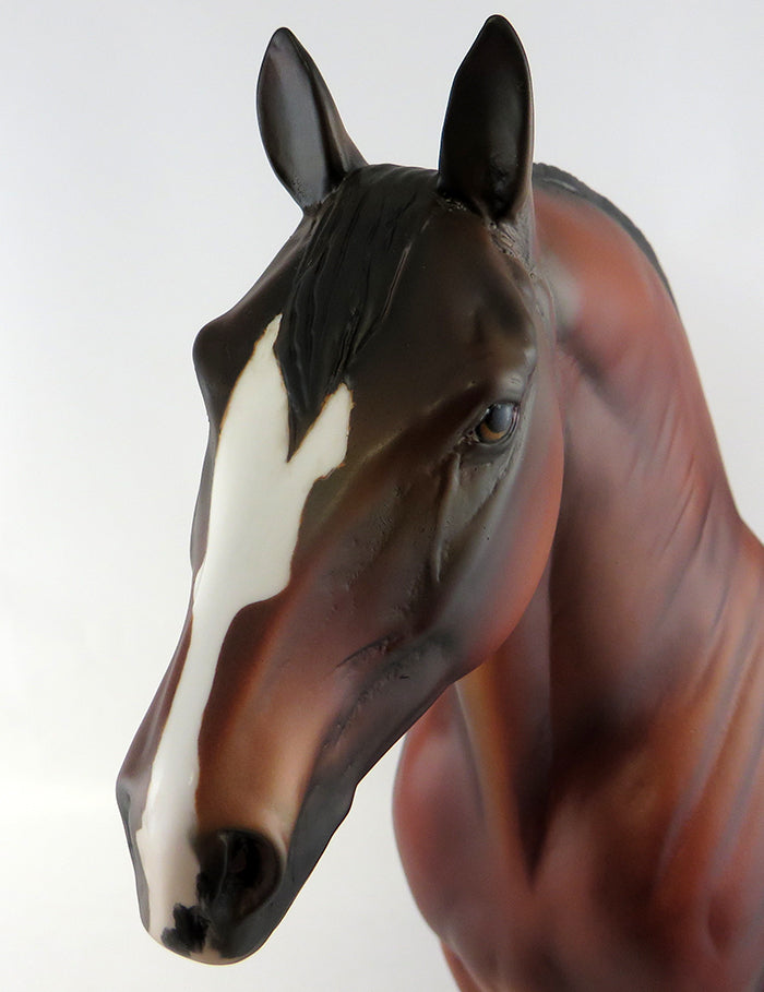 INFERNO-OOAK BAY STANDING DRAFTER  GELDING MODEL HORSE 9/30