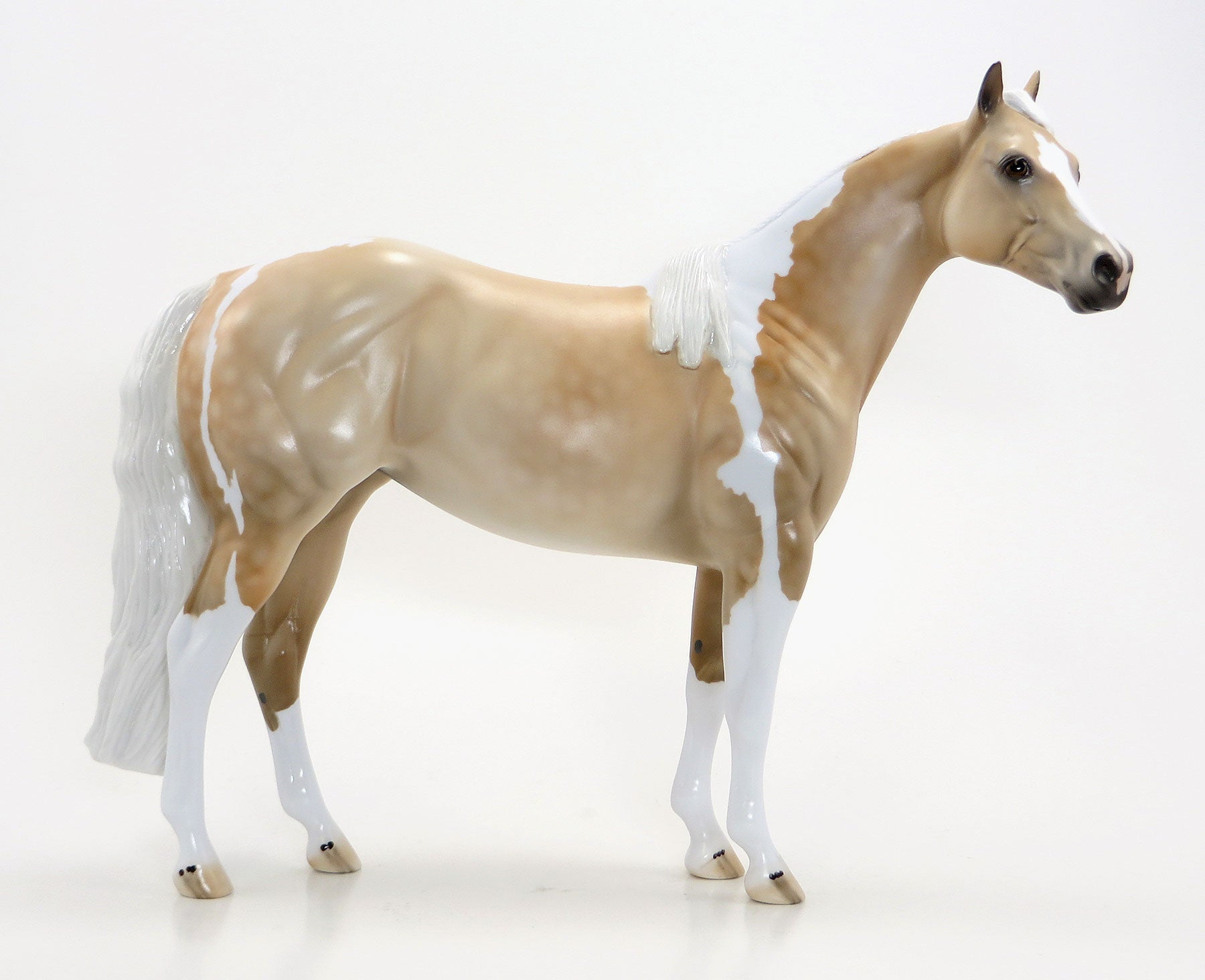 QUEEN OF TRAPEZE - OOAK Dapple Palomino Tobiano Stock Model Horse - 6/15